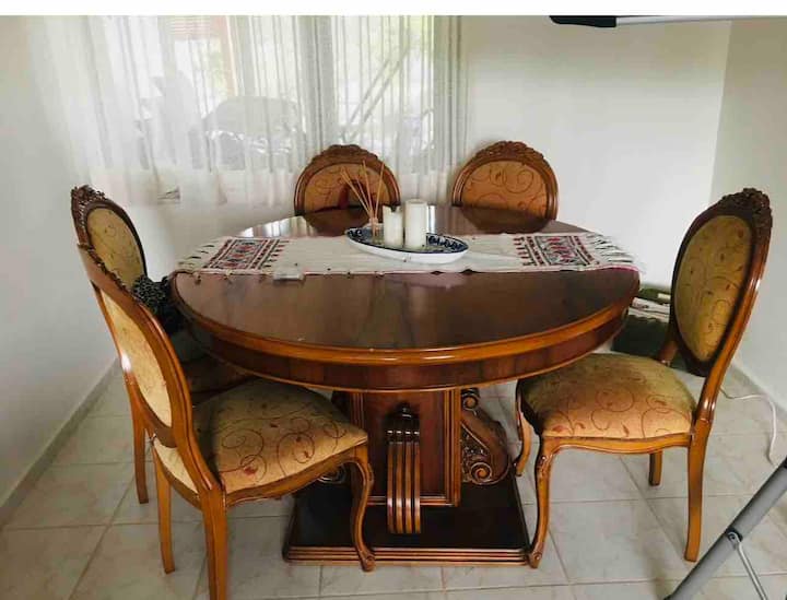 Ayvalıkta Denize 2. Ev  Bahçeli Villa - Ayvalık