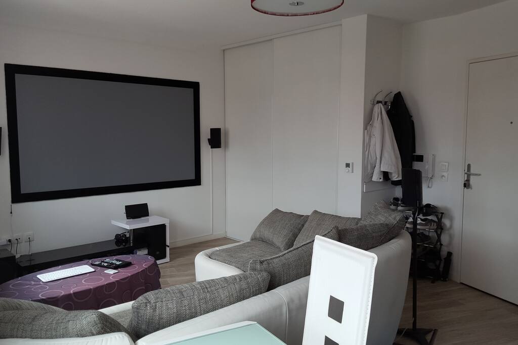 Écran du vidéo projecteur