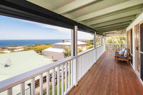 Top of the Waves at Yallingup