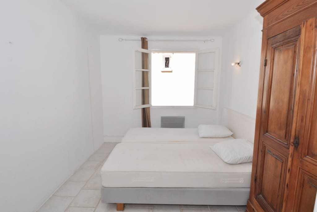 Chambre 1