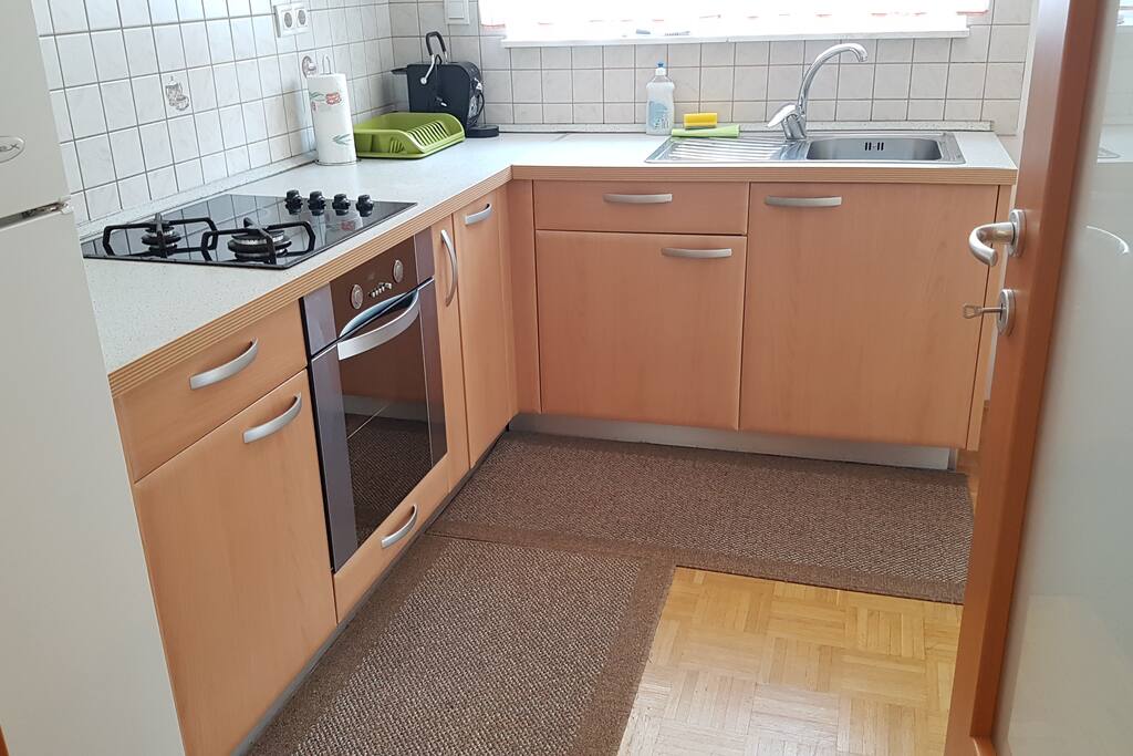 kitchen - entrance