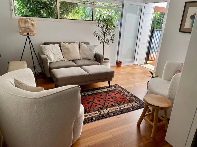 Large Beach Home at Cabarita Beach gallery image 4