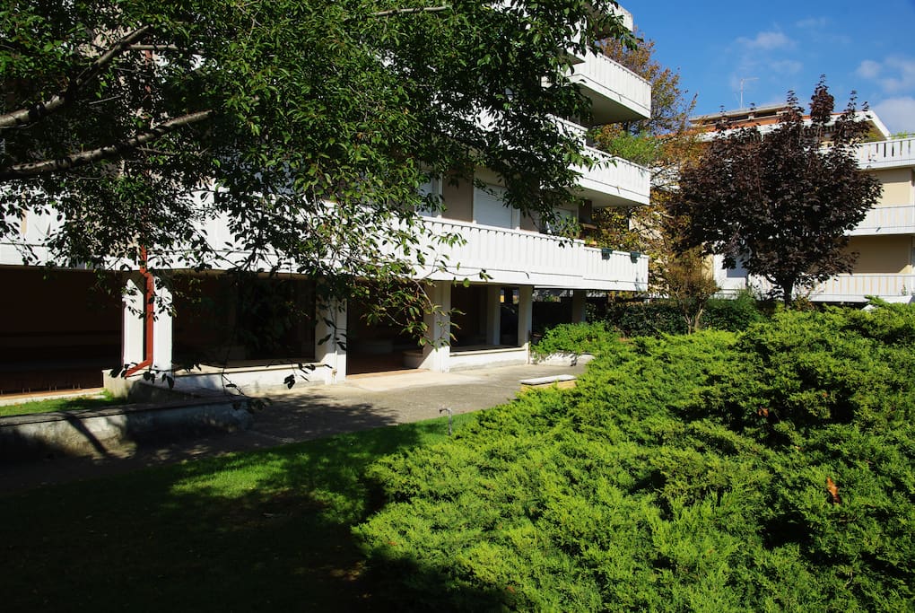 Mehrfamilienhaus