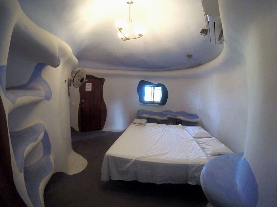 Spacious Blue Sunset Suite