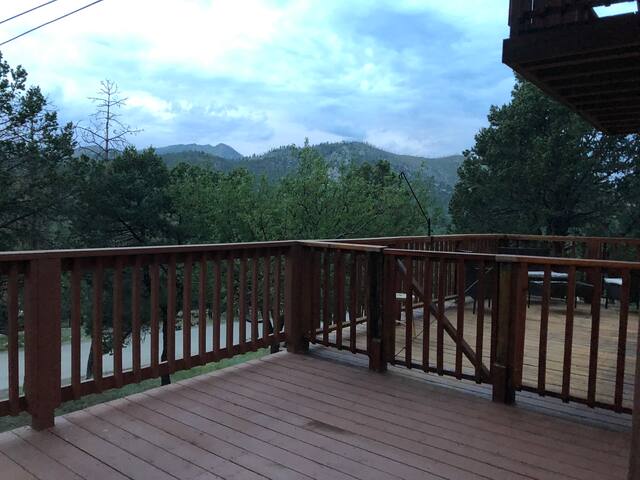 Peaceful Mountain Escape