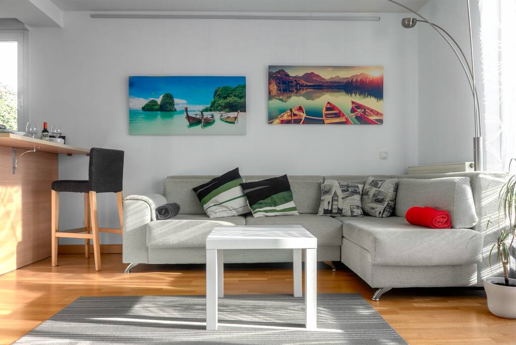 Sunny and bright spacious living room