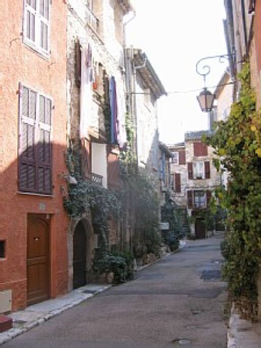 rue de la Coste