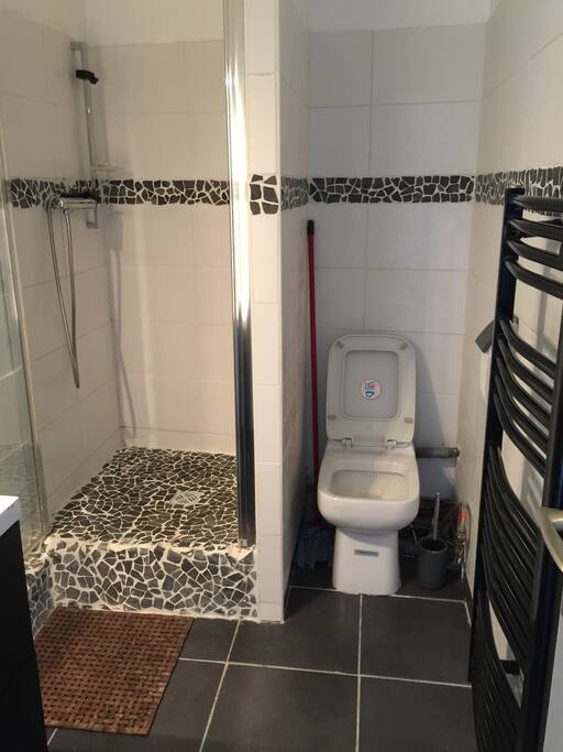 Douche entièrement rénovée