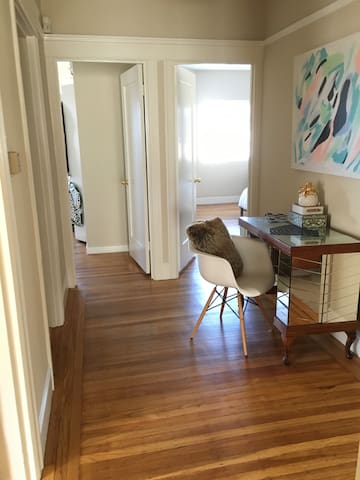 Sunny, family-friendly and charming gallery image 5