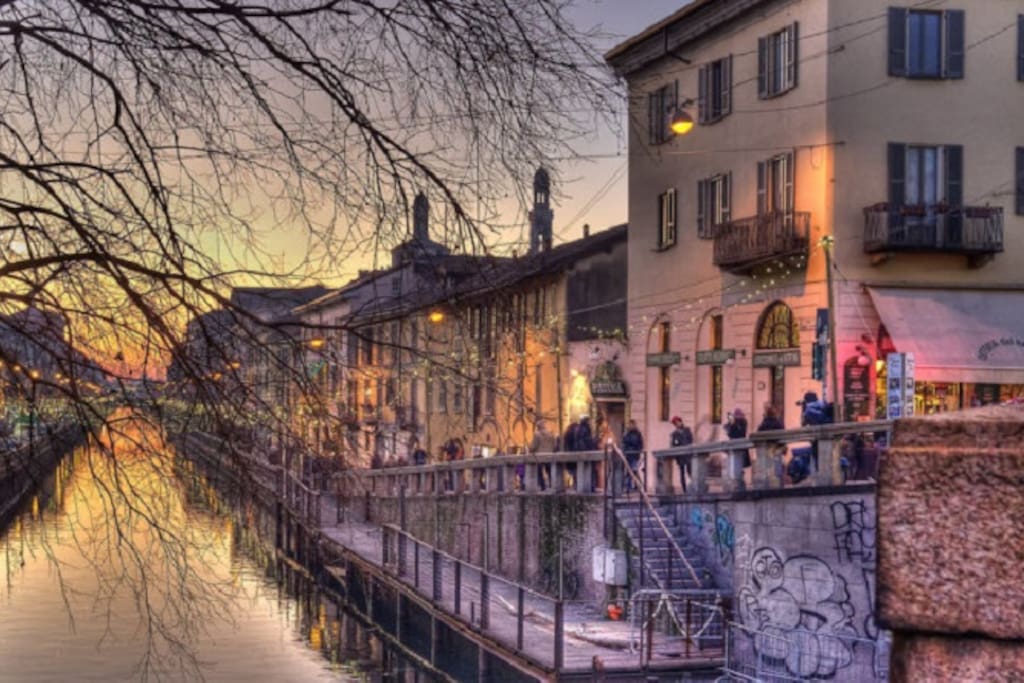 Navigli sunset