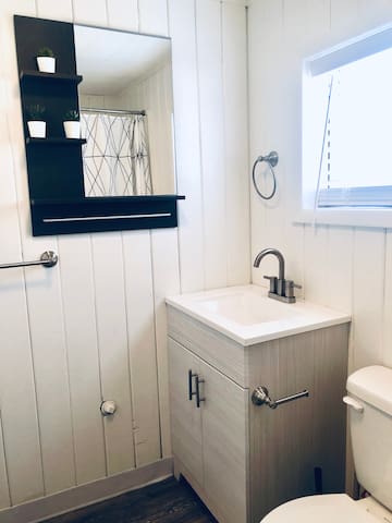 Pioneer Lodge managed Airbnb listing 3