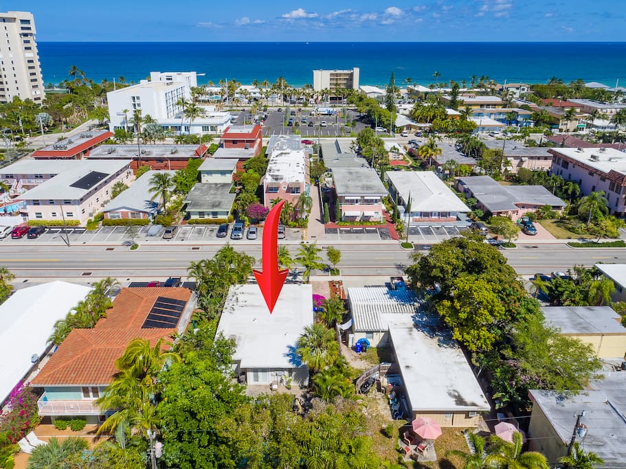 The home is located just 2 blocks from the beach