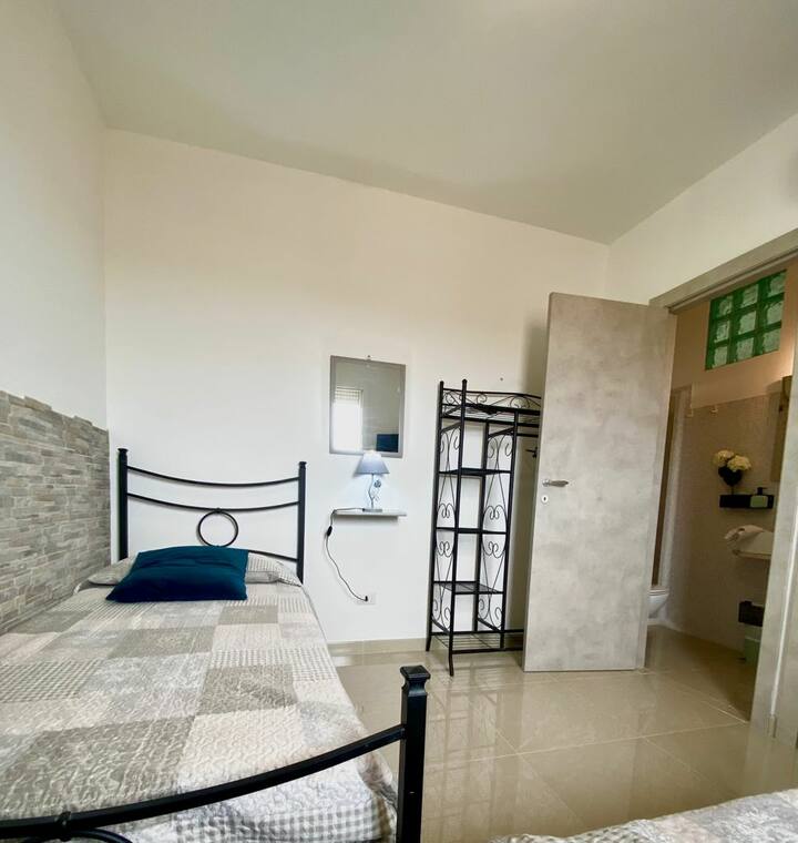 спална соба кревет 3