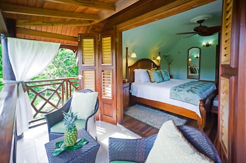 This is La Vie - 5-bedroom Luxury Villa