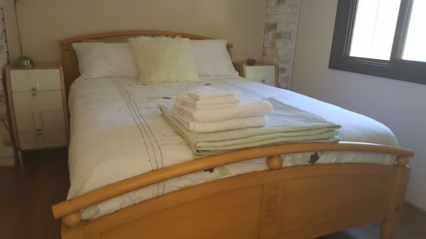 Kookerbura Cottage, Pet friendly.