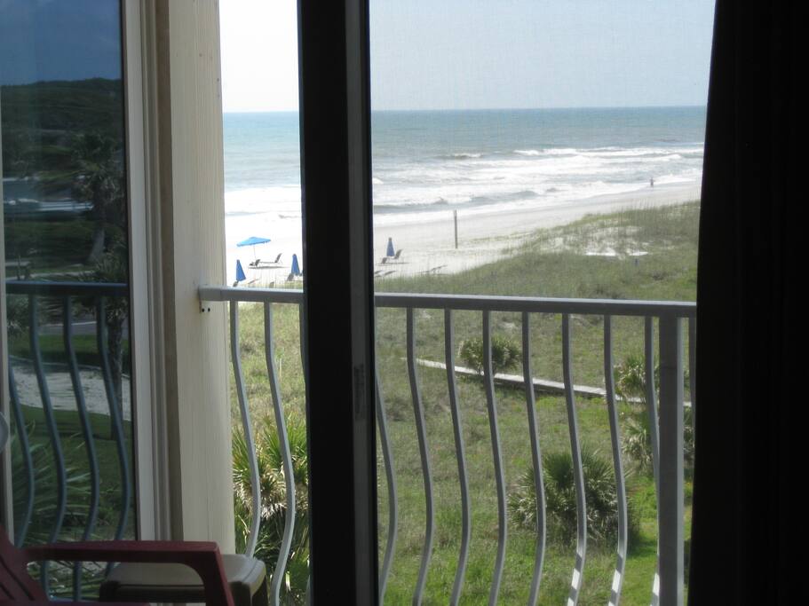 Terrace with beach and ocean views