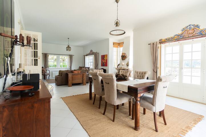 Ericeira – Wunderschöne Villa mit Panorama Blick gallery image 3