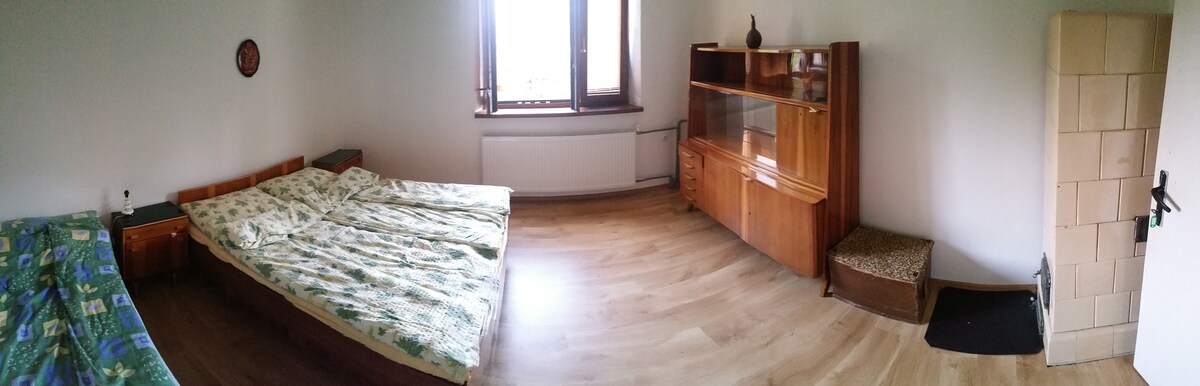 غرفة النوم 1