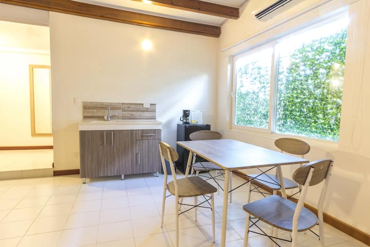 Habitación Cuádruple East Cay  (5 Min De La Playa) - San Andrés
