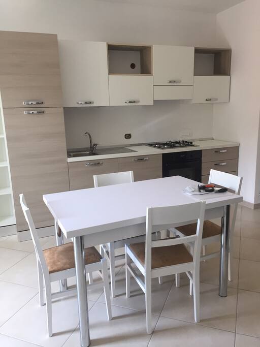Interno zona pranzo