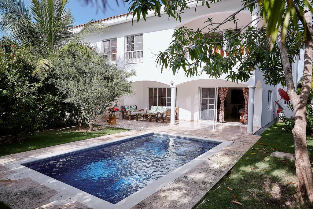 Imagine this. You just dropped your suitcases... and you have an amazing tranquil environment. Super secure residence. So you have total piece of mind. Just you and your family and friends. So You can feel total privacy. Sit on the large terrace and enjoy yourself BBQ and Swimming pool. Peace and paradise.
