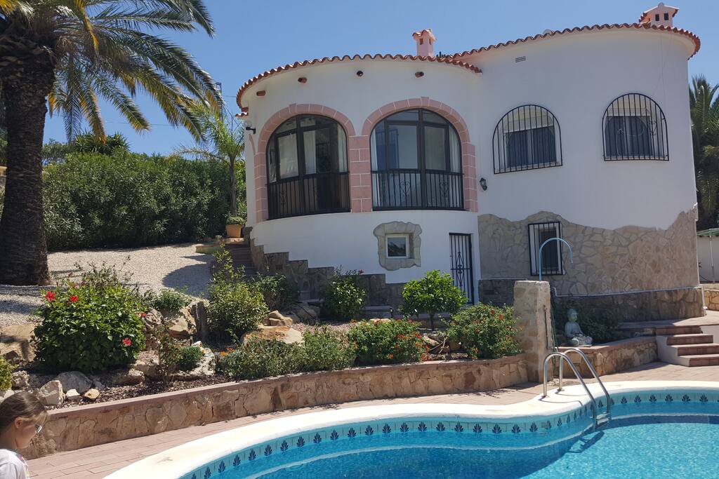 Villa 12