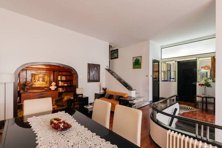 Parque Guell Casa Vilaró a 10 minutos del centro gallery image 5