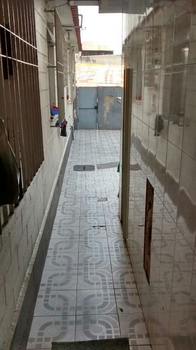 corredor do quintal