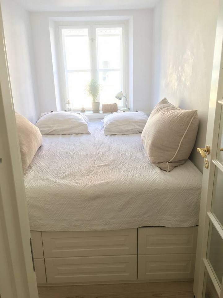 ห้องนอนของเรา - เข้าพักได้สองคนสบายๆไม่มีอะไรมากไม่มีอะไรน้อยไปกว่านี้แล้ว :-)