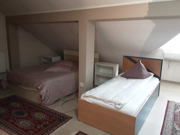 Dhomë gjumi 1