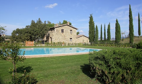 La Tana del Bianconiglio - Girasole Apartment