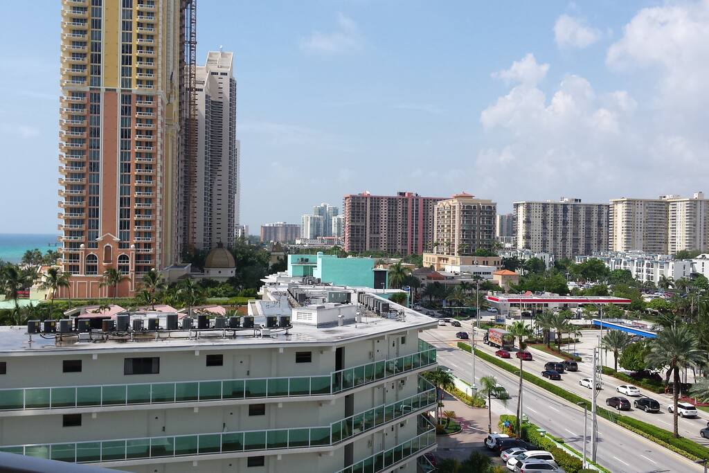 OCEAN AND CITY VIEWS FROM THE BALCONY