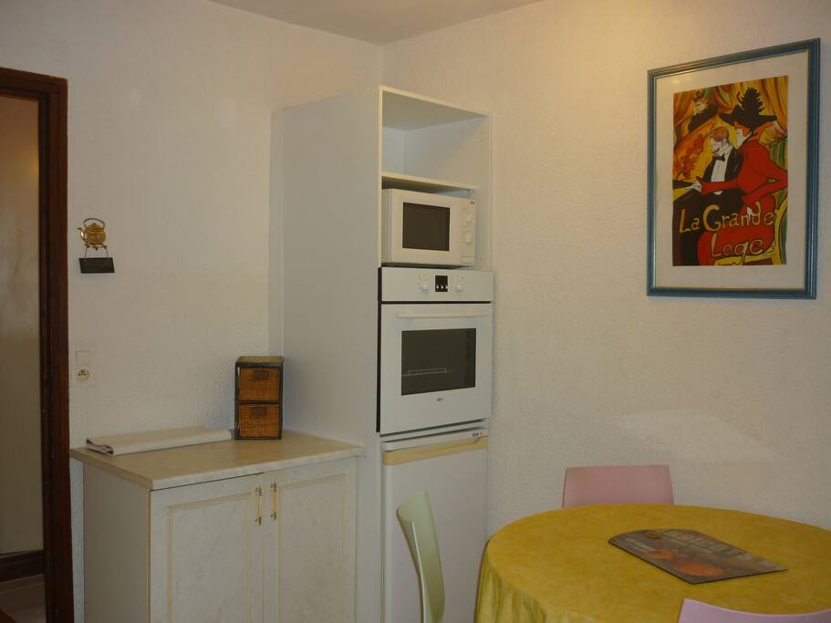cuisine four, micro-onde frigo