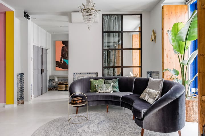 Unique, Exuberant, Arty Home in the Heart of Hip Bairro Alto
