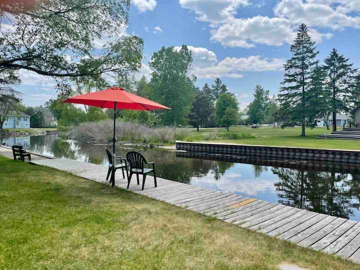 North River Retreat