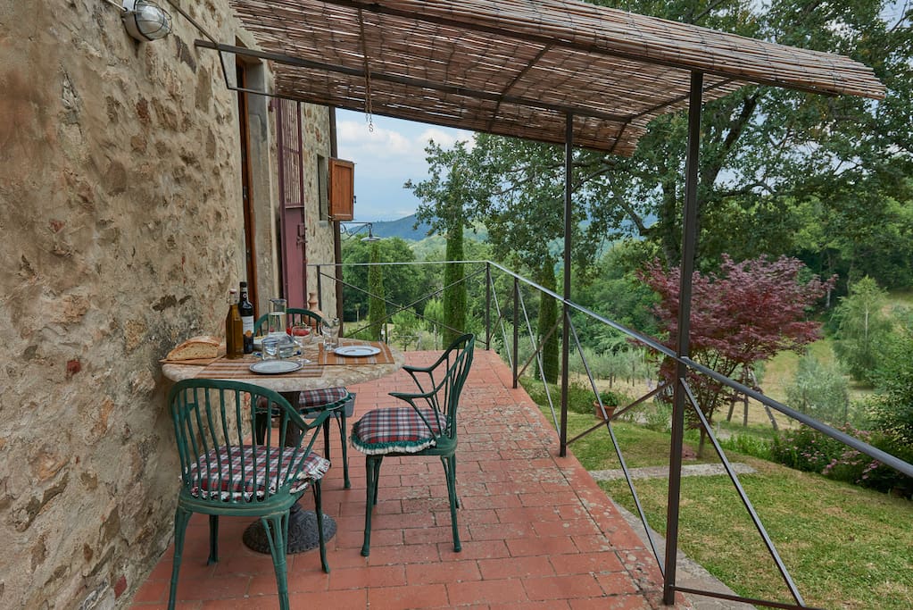 private outisde terrace and table