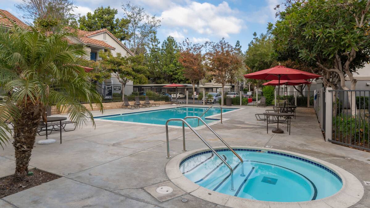 Exterior of Ridgewood Village, an Airbnb-friendly apartment in San Diego, CA