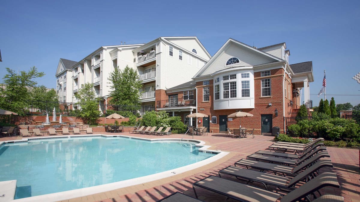 Earn in The Reserve at Eisenhower, an Airbnb-friendly apartment building