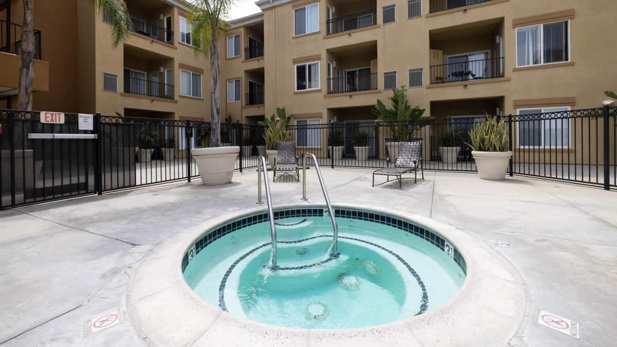 Alternate view of Bay Hill, an Airbnb-friendly apartment in Long Beach, CA