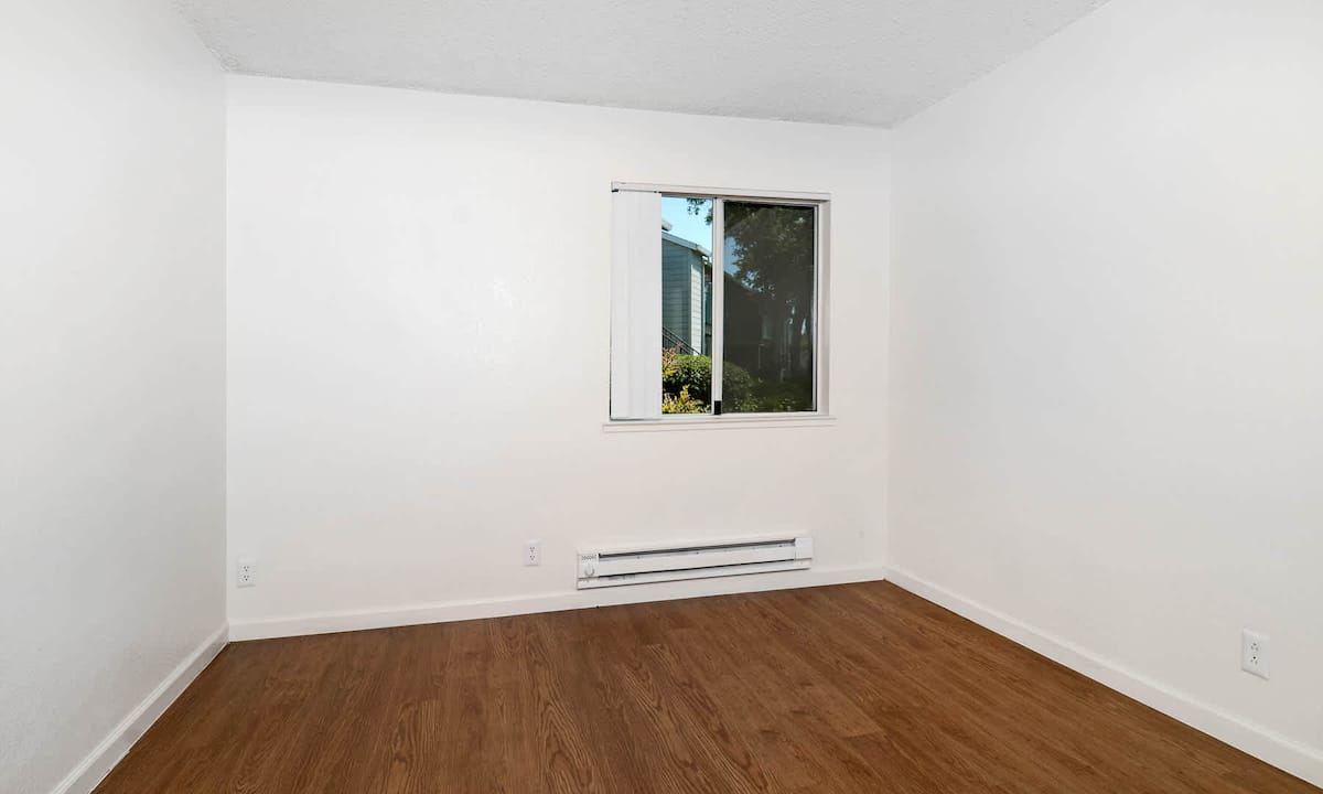 , an Airbnb-friendly apartment in San Mateo, CA