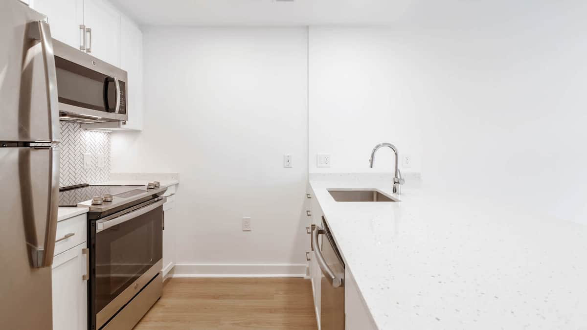 , an Airbnb-friendly apartment in Arlington, VA