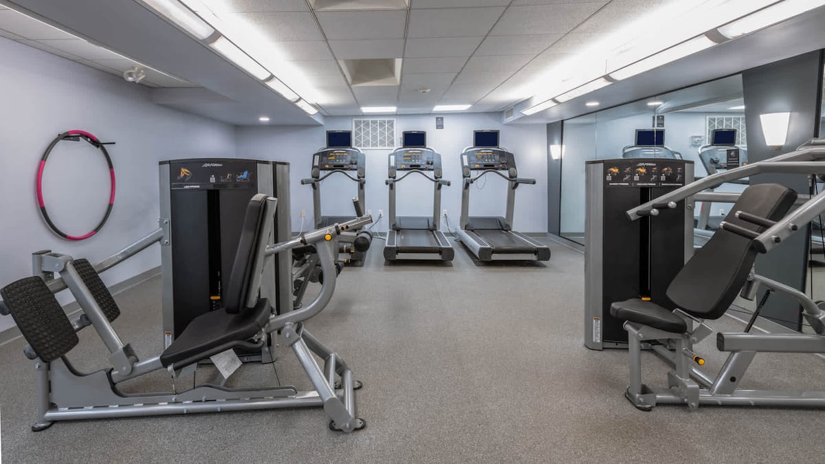 RGVtYW5kUGljdHVyZToxOTUxNzA1MTI1