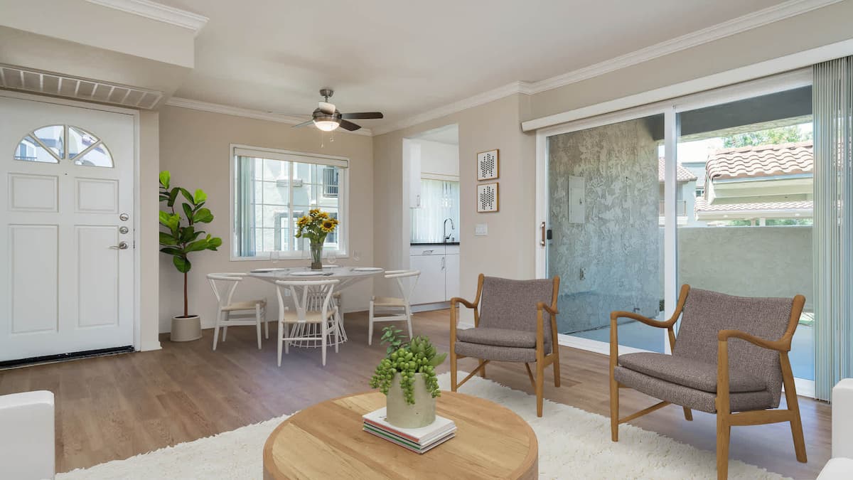 Earn in The Village at Del Mar Heights, an Airbnbfriendly apartment