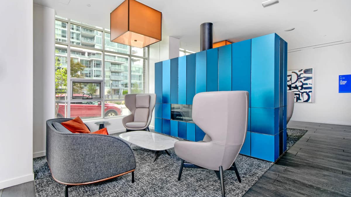 RGVtYW5kUGljdHVyZToxOTUxNTkzOTM3