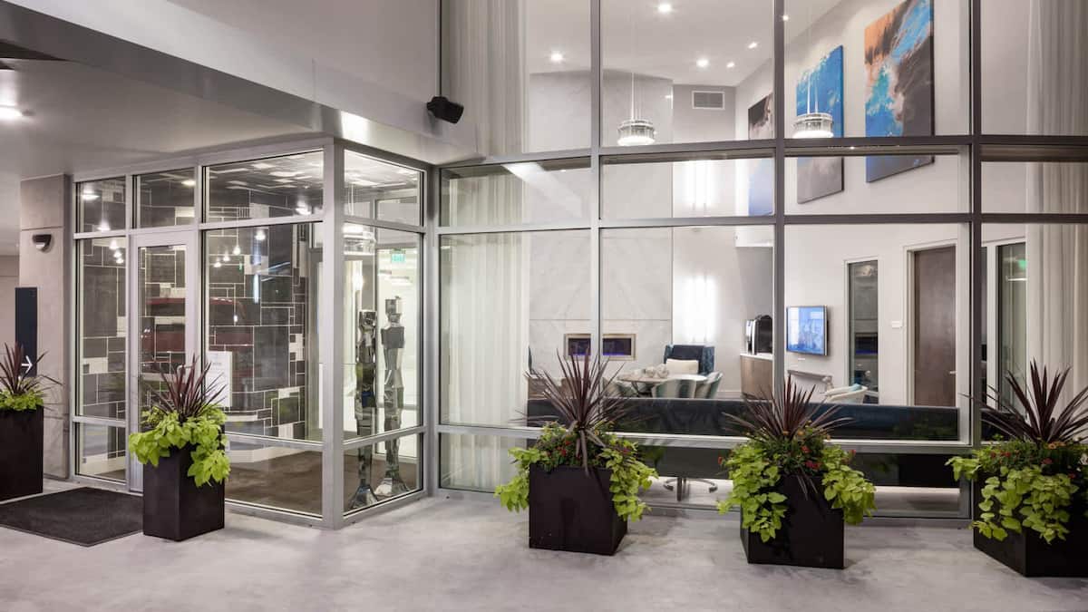 , an Airbnb-friendly apartment in Denver, CO