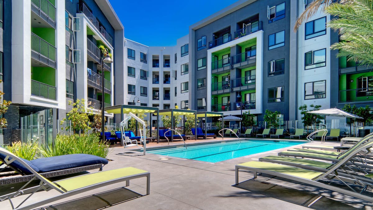 Exterior of The Lex, an Airbnb-friendly apartment in San Jose, CA