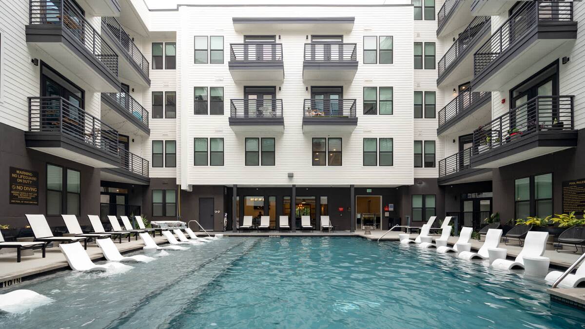 The Weaver, an Airbnbfriendly apartment