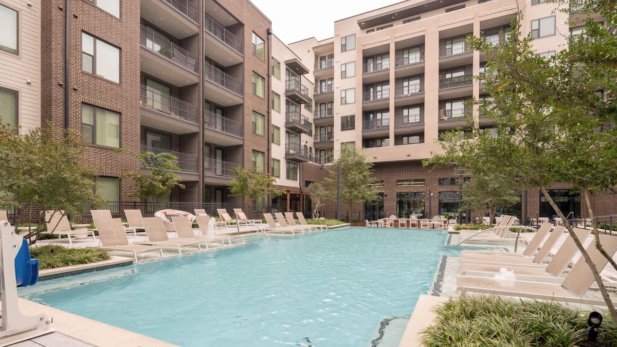 Exterior of Westerly, an Airbnb-friendly apartment in Dallas, TX