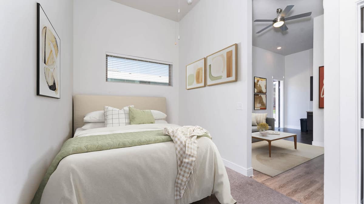 , an Airbnb-friendly apartment in Austin, TX