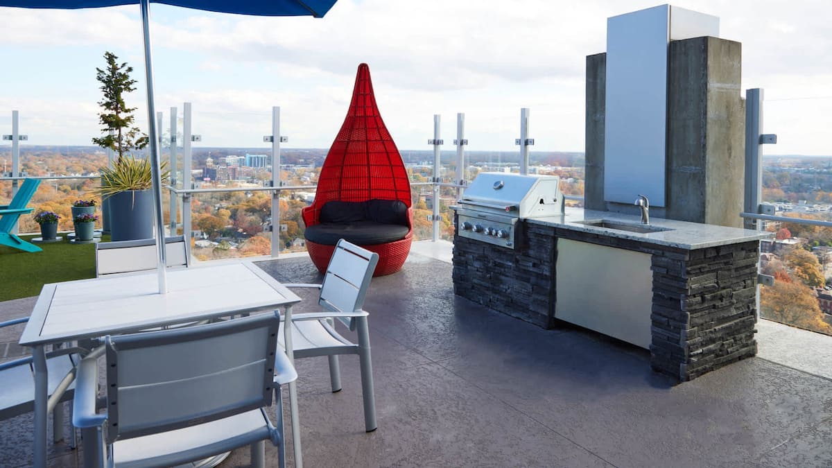 , an Airbnb-friendly apartment in Atlanta, GA